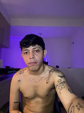 tonysexyboy online show from March 17, 2026, 5:44 am