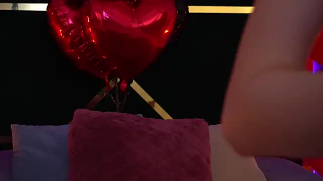 LittleeCutee online show from February 15, 2025, 10:55 am