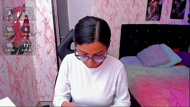 Snapshot of alma_blue chatting on February 1, 2025, 2:45 pm alma blue online show from February 1, 2025, 2:45 pm