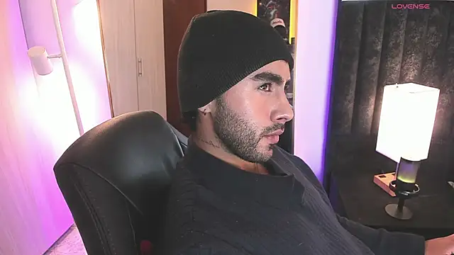 ItsMeEros online show from April 1, 2026, 10:51 pm