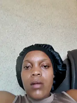 EbonyBuu online show from February 6, 2026, 8:07 am