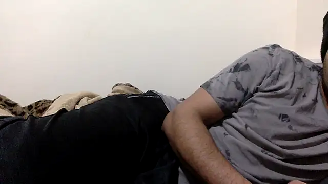 Snapshot of CoolBiDude chatting on January 17, 2026, 7:28 pm CoolBiDude online show from January 17, 2026, 7:28 pm