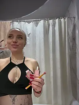 pinkstar  online show from November 28, 2025, 6:27 am