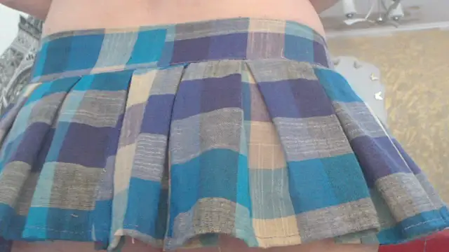 AnnaBellaLuckyXOXO online show from June 1, 2026, 11:23 am
