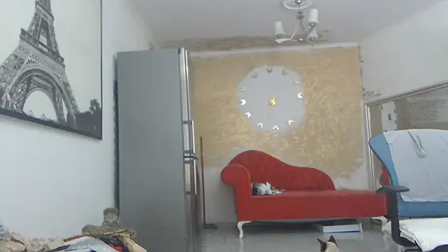 AnnaBellaLuckyXOXO online show from July 23, 2026, 10:13 am