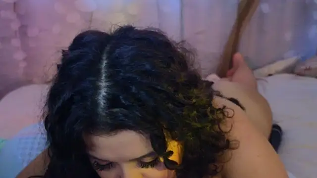 Malika uAngel online show from March 13, 2025, 4:05 am