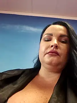 GeorgiaLerox online show from July 24, 2026, 1:20 pm