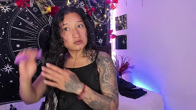 Eva Lee  online show from December 23, 2025, 8:45 am