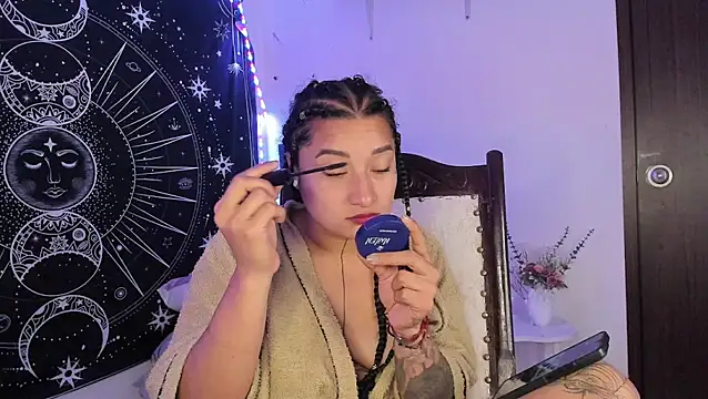 Snapshot of Eva_Lee_ chatting on February 5, 2026, 9:25 am Eva Lee online show from February 5, 2026, 9:25 am