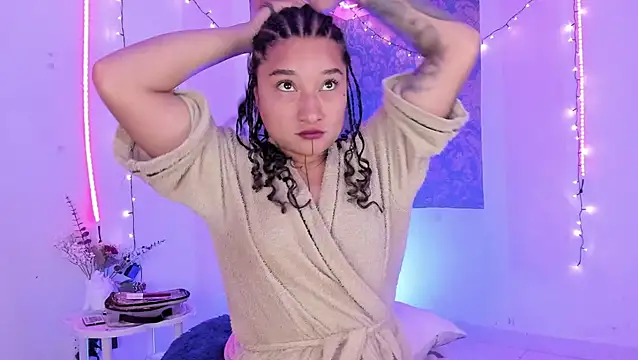 Eva Lee  online show from July 8, 2026, 10:31 am