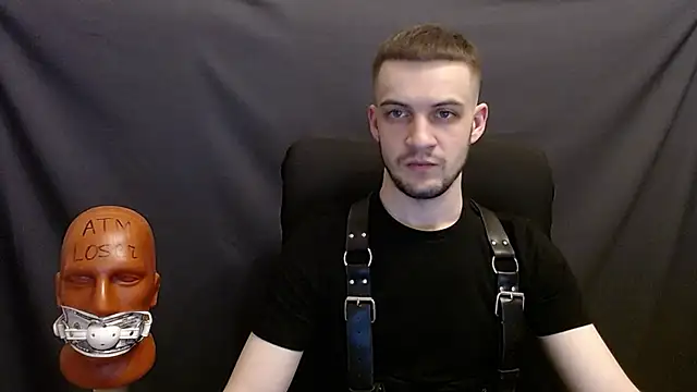 Snapshot of _Damien_thorn_ chatting on December 4, 2024, 5:33 pm Damien thorn online show from December 4, 2024, 5:33 pm