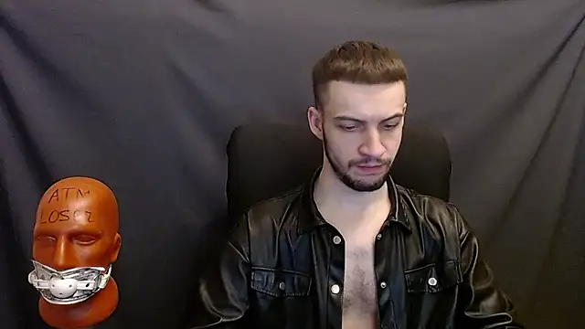 Snapshot of _Damien_thorn_ chatting on December 13, 2024, 8:15 pm Damien thorn online show from December 13, 2024, 8:15 pm