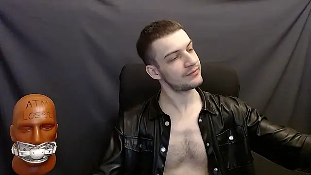 Snapshot of _Damien_thorn_ chatting on December 20, 2024, 8:45 pm Damien thorn online show from December 20, 2024, 8:45 pm