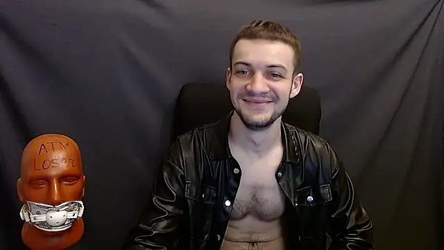 Snapshot of _Damien_thorn_ chatting on December 22, 2024, 8:36 pm Damien thorn online show from December 22, 2024, 8:36 pm