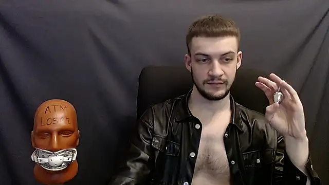 Snapshot of _Damien_thorn_ chatting on January 5, 2025, 12:10 pm Damien thorn online show from January 5, 2025, 12:10 pm