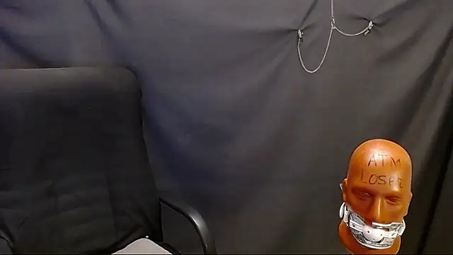 Snapshot of _Damien_thorn_ chatting on March 21, 2025, 11:45 pm Damien thorn online show from March 21, 2025, 11:45 pm