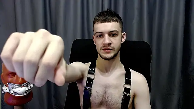 Snapshot of _Damien_thorn_ chatting on October 11, 2025, 8:29 pm Damien thorn online show from October 11, 2025, 8:29 pm