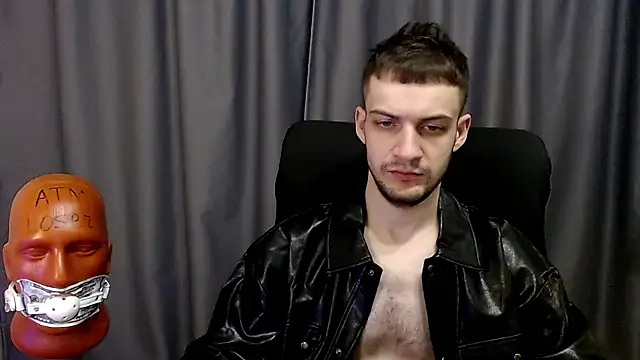 Snapshot of _Damien_thorn_ chatting on October 13, 2025, 2:44 am Damien thorn online show from October 13, 2025, 2:44 am