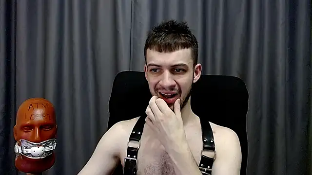 Snapshot of _Damien_thorn_ chatting on December 19, 2025, 3:02 am Damien thorn online show from December 19, 2025, 3:02 am