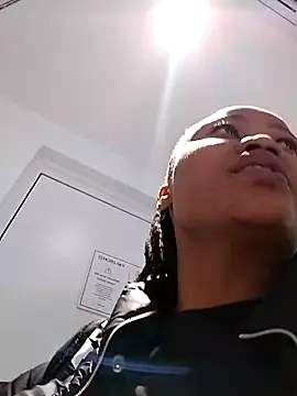 CancerGodessX online show from March 3, 2025, 8:27 am