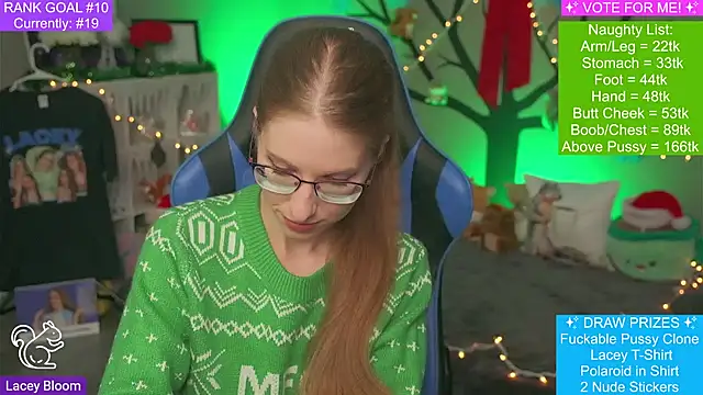 Snapshot of TheLaceyBloom chatting on December 24, 2024, 1:16 am TheLaceyBloom online show from December 24, 2024, 1:16 am