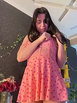 Tasty Nora online show from December 14, 2025, 7:03 am