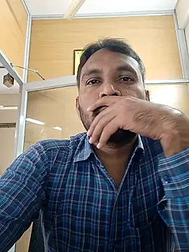 Snapshot of adicma123 chatting on February 5, 2026, 3:44 am adicma123 online show from February 5, 2026, 3:44 am