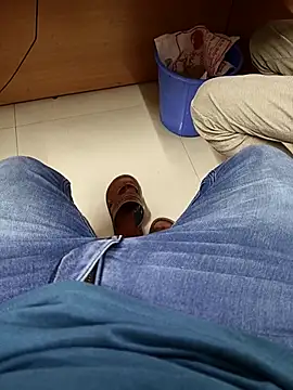 Snapshot of adicma123 chatting on March 28, 2026, 7:08 am adicma123 online show from March 28, 2026, 7:08 am