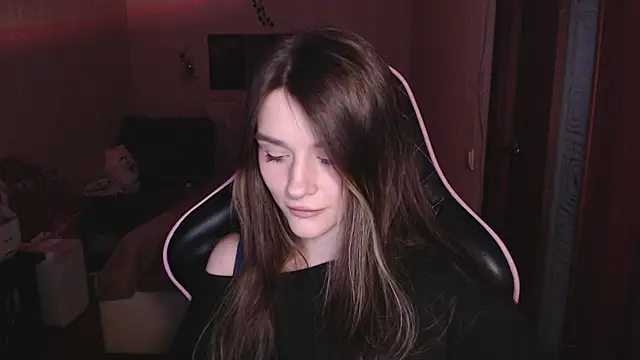 jeann elsaa online show from November 28, 2025, 5:10 am