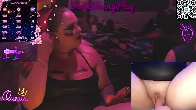 Snapshot of DarkBunnyPlay chatting on June 20, 2026, 7:05 pm DarkBunnyPlay online show from June 20, 2026, 7:05 pm