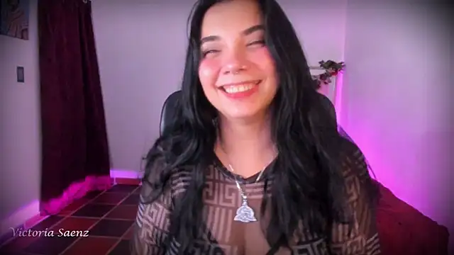 victoriaasaenz  online show from April 1, 2026, 1:17 am