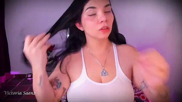 Snapshot of victoriaasaenz_ chatting on May 6, 2026, 12:52 am victoriaasaenz online show from May 6, 2026, 12:52 am