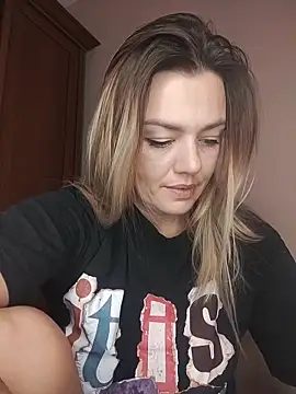 KrissSexi online show from November 26, 2025, 9:21 am