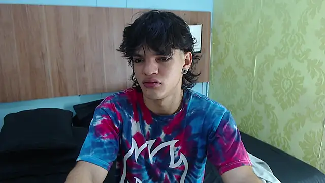 AlbertBernal69 online show from March 1, 2025, 2:37 am