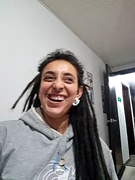 Snapshot of ORIANNA_BODMOD chatting on December 20, 2025, 2:18 am ORIANNA BODMOD online show from December 20, 2025, 2:18 am