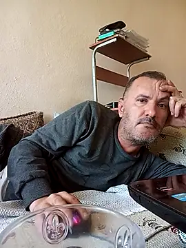 Snapshot of bestofyalcinturkey chatting on December 1, 2025, 11:04 am bestofyalcinturkey online show from December 1, 2025, 11:04 am