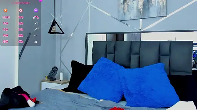 ZiaCalifa online show from March 12, 2025, 3:07 pm