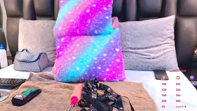 NathaxaLeans online show from March 2, 2025, 11:39 am