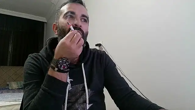 tgltplsr online show from December 6, 2024, 9:46 pm