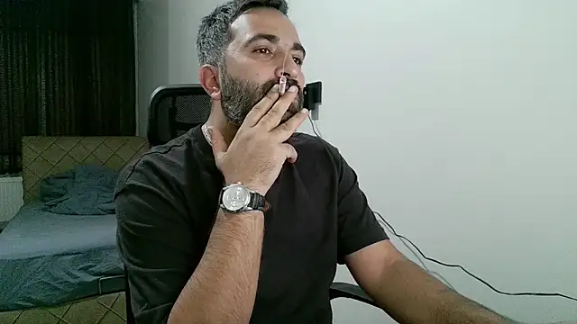 tgltplsr online show from September 24, 2025, 3:32 am