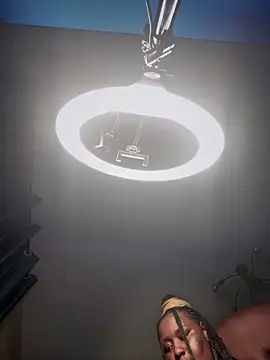 m yummyshish online show from February 21, 2025, 8:38 pm