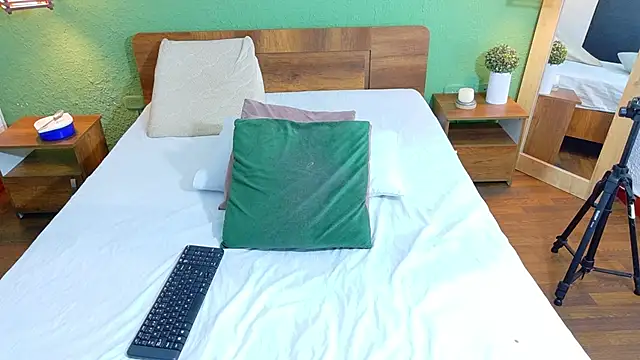 Snapshot of dannaahbrown chatting on February 13, 2025, 7:21 pm dannaahbrown online show from February 13, 2025, 7:21 pm