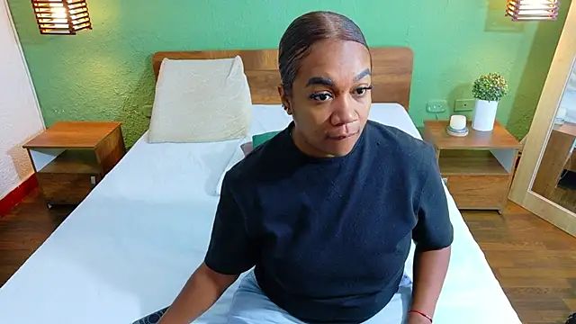 Snapshot of dannaahbrown chatting on February 17, 2025, 1:53 pm dannaahbrown online show from February 17, 2025, 1:53 pm