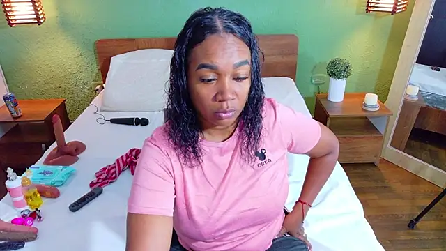 dannaahbrown online show from March 19, 2026, 3:27 pm