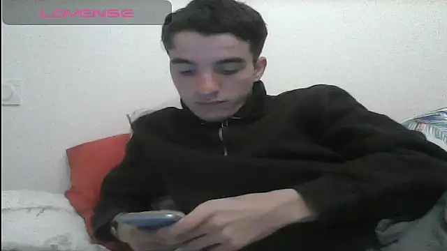 Tombgy07 online show from February 18, 2025, 8:58 pm