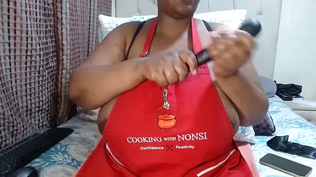 CHOCOLATEDARKBUSTYX online show from September 9, 2025, 6:07 pm