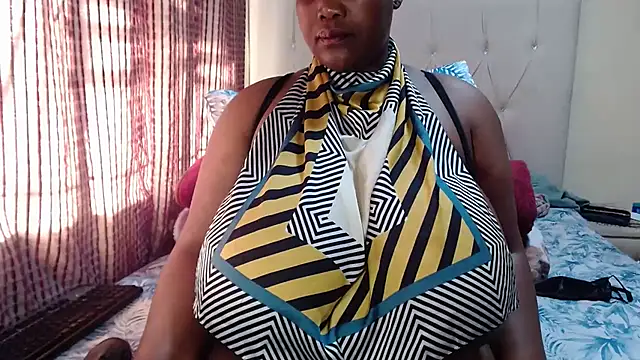CHOCOLATEDARKBUSTYX online show from May 29, 2026, 2:15 pm