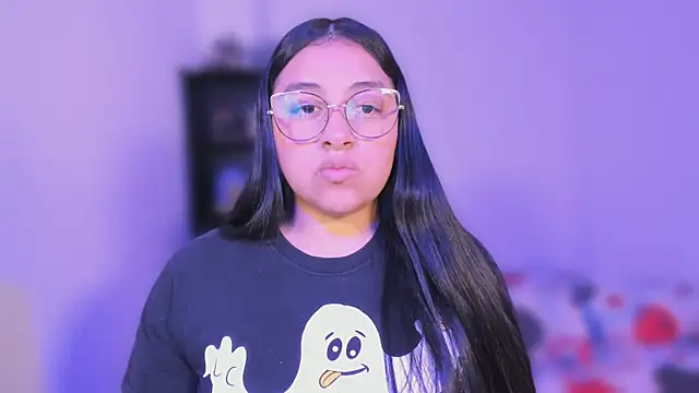 Soysofiarodrigu online show from March 2, 2025, 6:08 pm