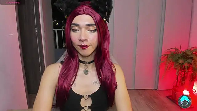 sofi elfqueen online show from January 9, 2025, 1:08 am