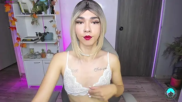 sofi elfqueen online show from January 30, 2025, 12:39 am